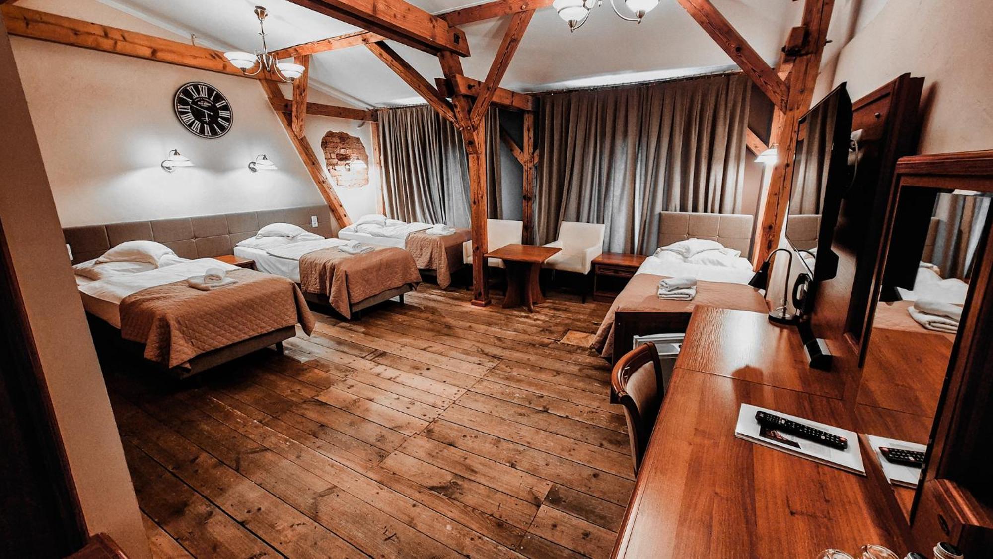 Hotel Zamkowy Mlyn กราปโกวิตเซ ภายนอก รูปภาพ