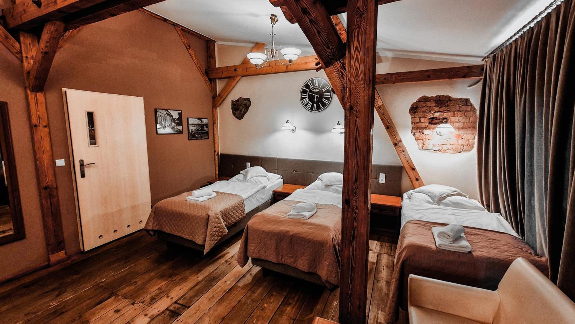 Hotel Zamkowy Mlyn กราปโกวิตเซ ภายนอก รูปภาพ